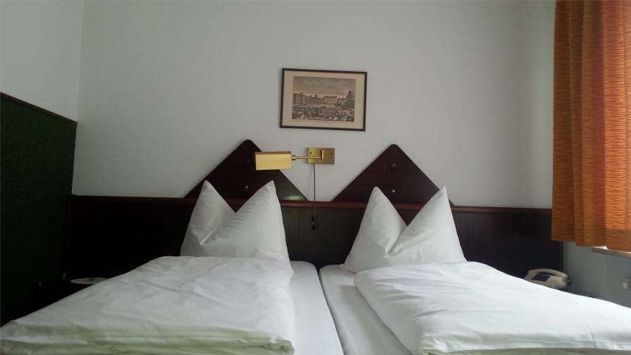 Hotel Corona Francoforte sul Meno Esterno foto