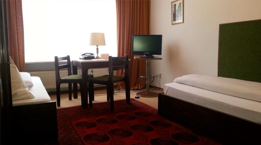 Hotel Corona Francoforte sul Meno Esterno foto